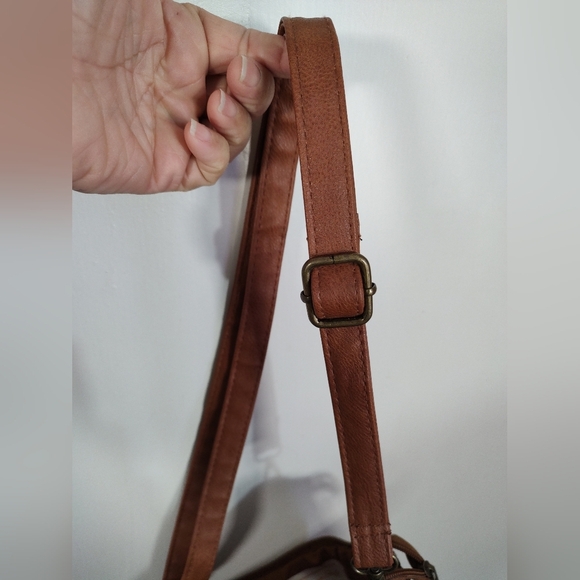 Canyon Sky Tapestry Vegan Leather Stylish Brown and Red Patterned Women's Bag - Picture 11 of 14